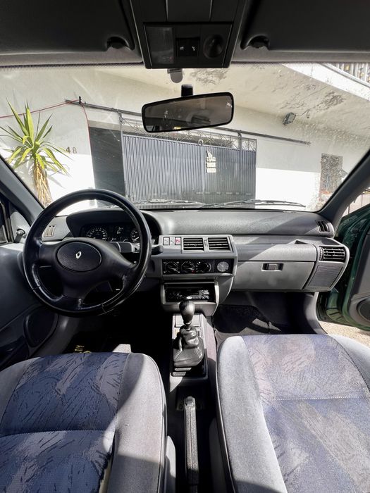 Renault clio 1.2 - gasolina