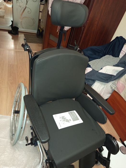 Инвалидная коляска