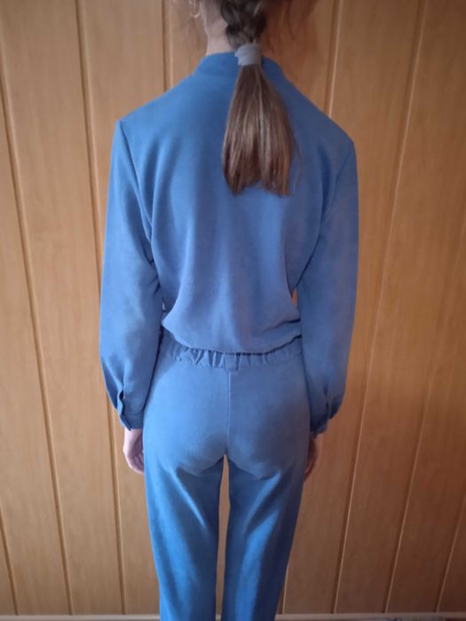 Комбінезон на дівчинку