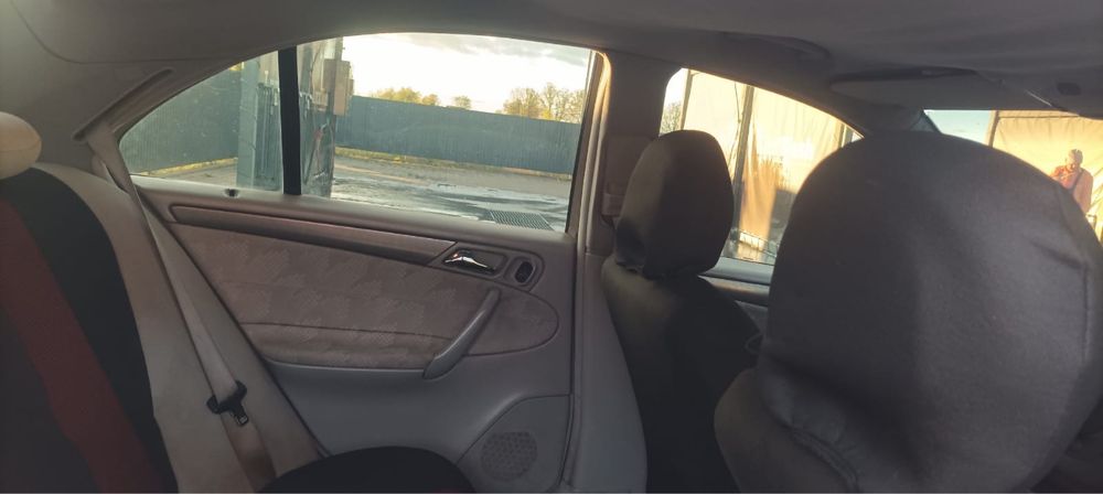 Mercedes c180 w203 мерседес на повному ходу бензин механіка