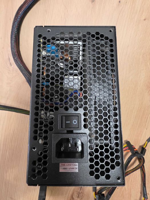 zasilacz Chieftec 750W