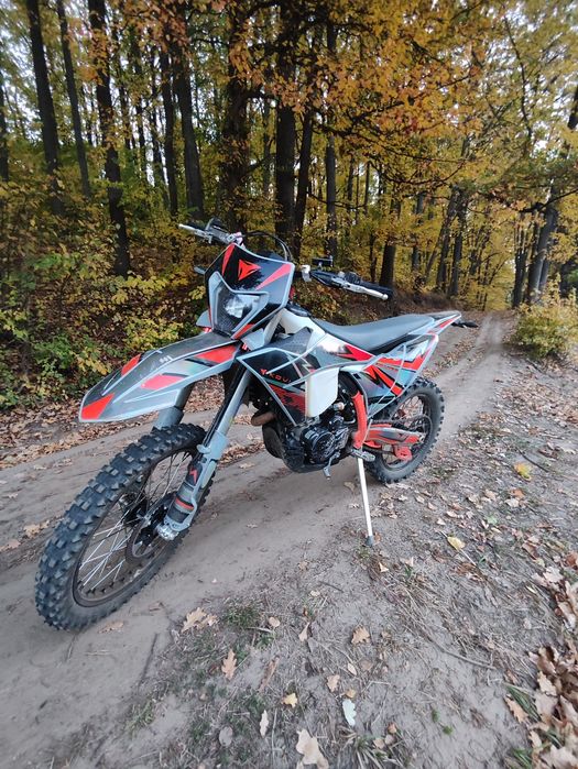 Продам мотоцикл kovi lite 300r