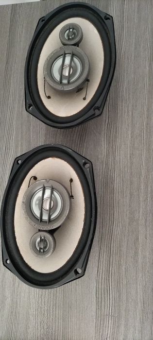 2 colunas Kenwood 300w
