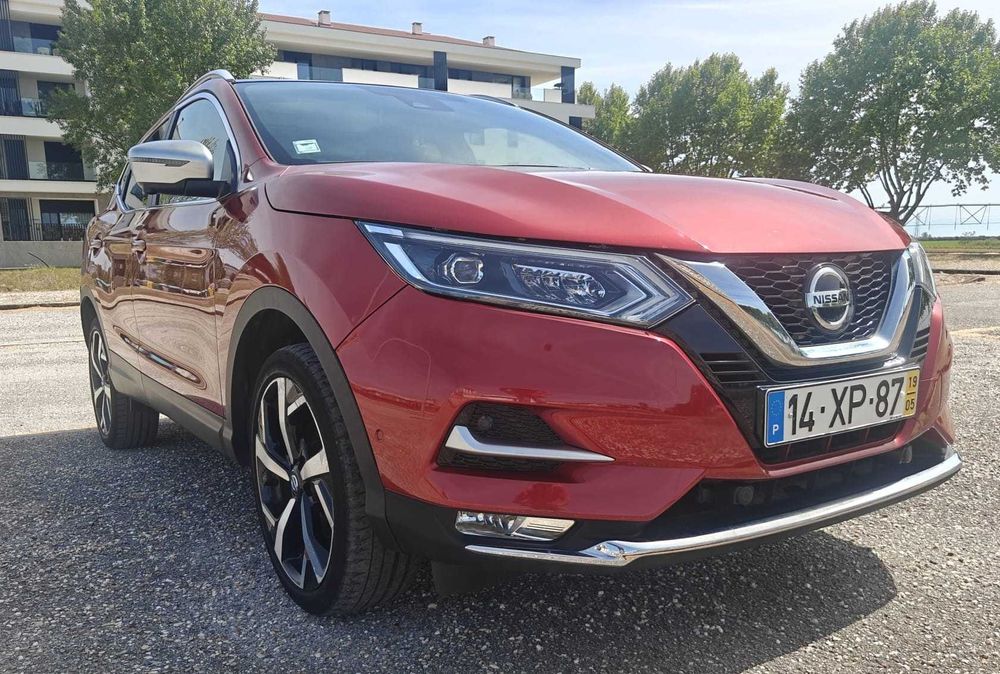 Nissan Qashqai 1.3 DIG-T Tekna Premium Bose