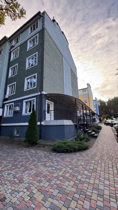 Помещение с ремонтом под любой вид деятельности в обжитом ЖК Ирпень