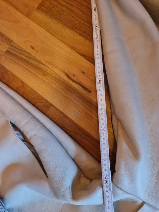 NOWY!  Kożuch ze skóry sztucznej  podszyty futerkiem. Reserved