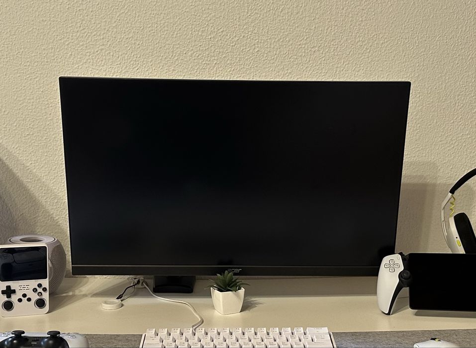 Monitor gaming Acer VG270 de 27”