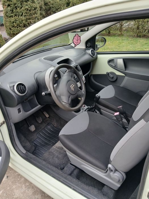 Citroen C1  1,0 benzyna