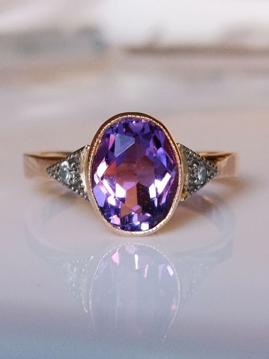 Золотое кольцо с бриллиантами СССР Золота радянська каблучка