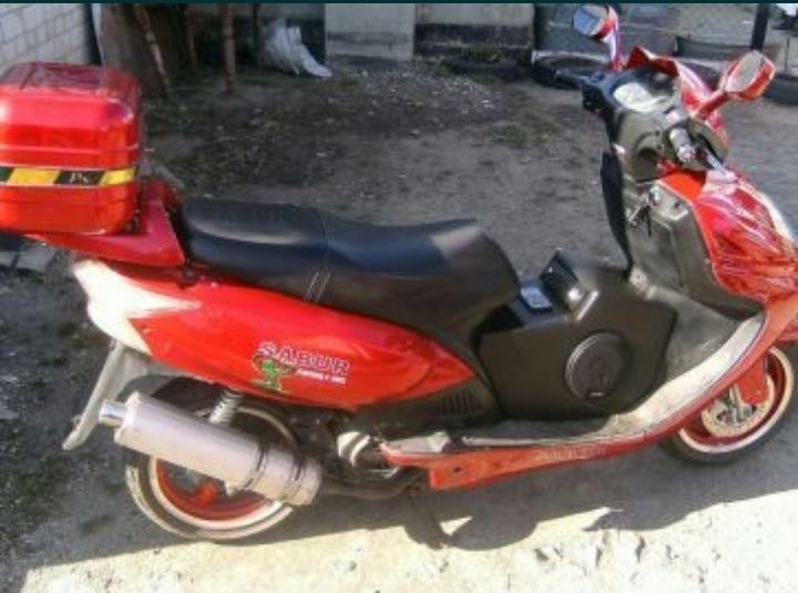 Цельный Короб акустический для скутера