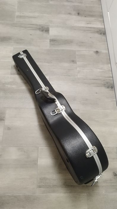 Guitarra acústica fender