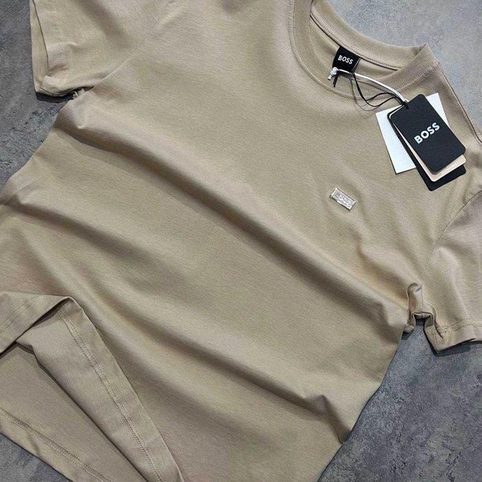 Базова чоловіча футболка Hugo Boss(3-кольори)