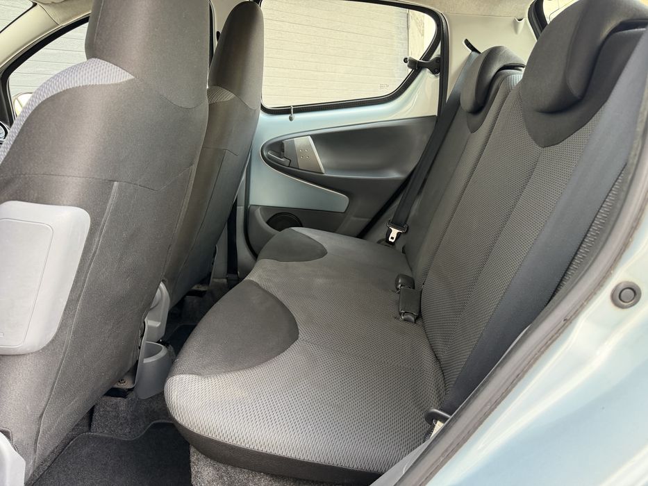 Toyota Aygo 1.0cc c/ac caixa automatica