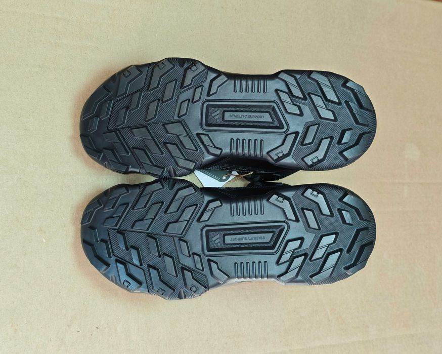 Нові Оригінальні Черевики Adidas TERREX Unity Leather Mid COLD.RDY