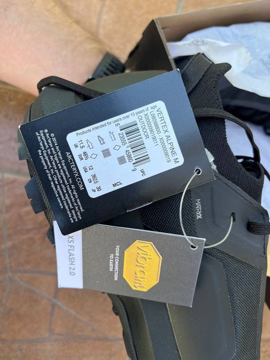 Кросівки Arc'teryx Vertex Alpine Black 46 розмір