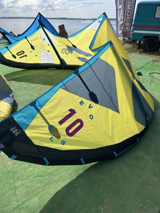 Latawiec, kite Duotone Evo Sls 10m 2023