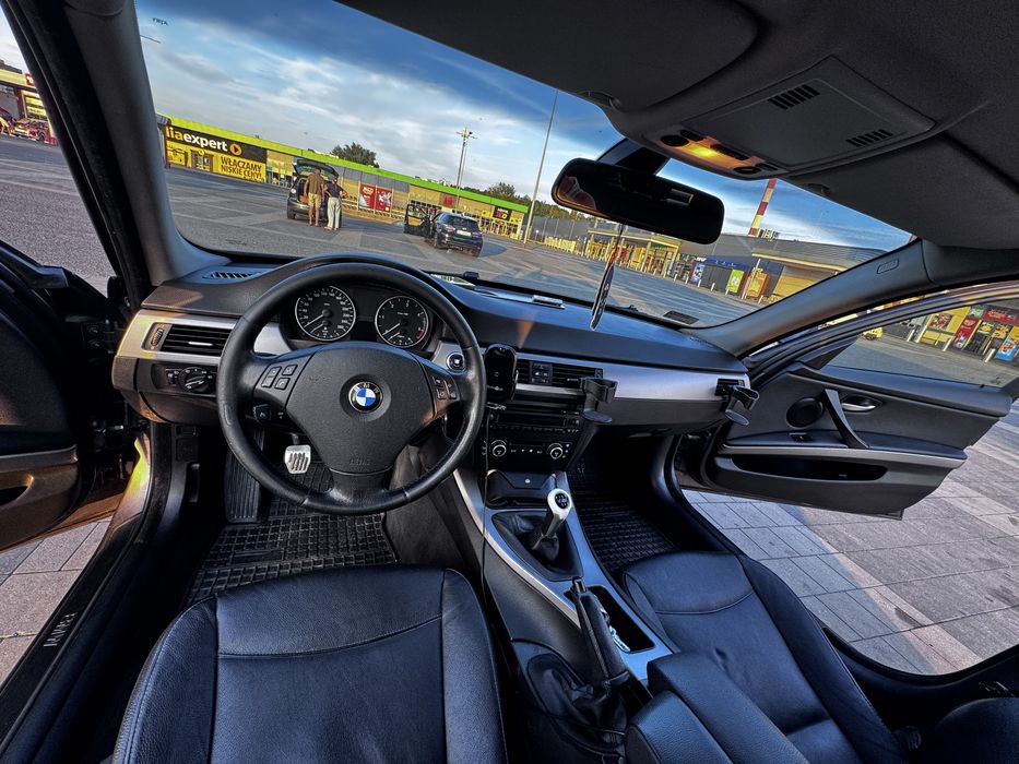 BMW  2007 series 3