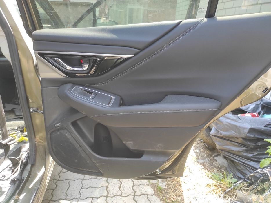 Карта дверей  Limited Subaru Outback 2021