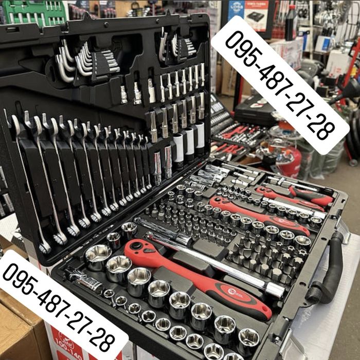 Набір інструментів професійний на 176 од. INTERTOOL ET-7176 сталь Cr-V