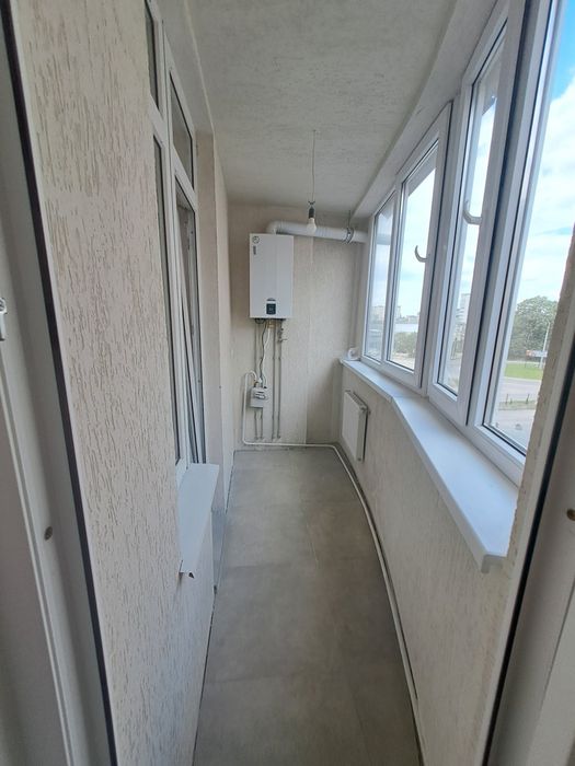 Продаж 2 кімнатної квартири + кухня-студія по вул. Київська.