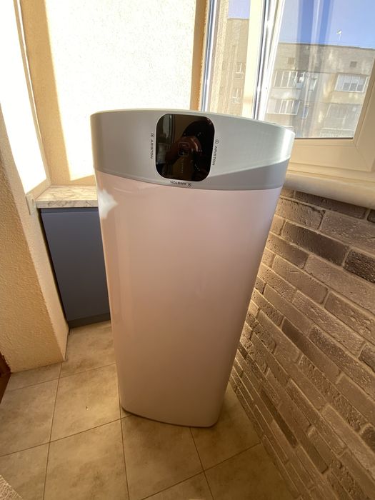 Бойлер Ariston VLS EVO 100 EU