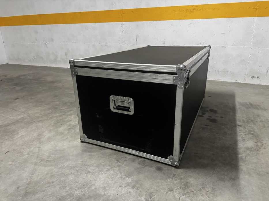 Flight Case (Malão)