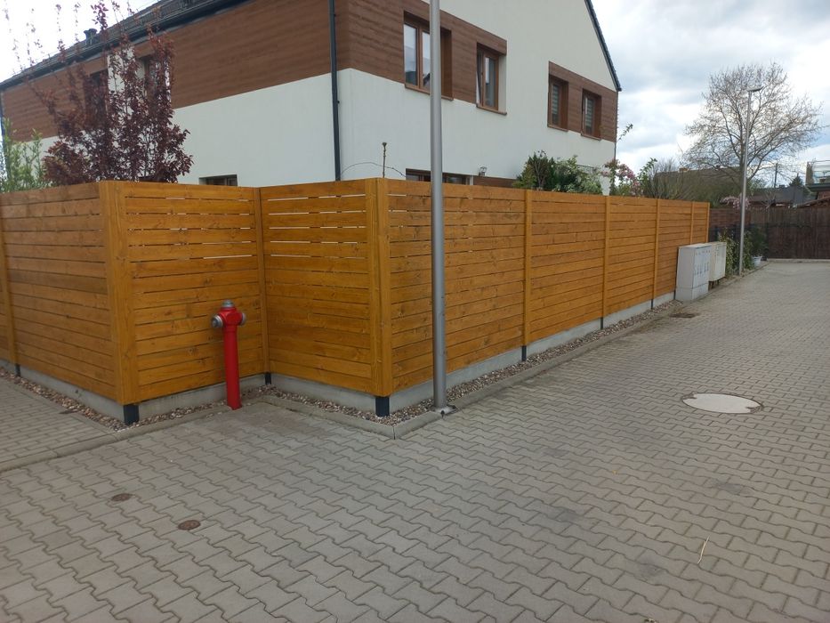 Ogrodzenia drewniane i metalowe
