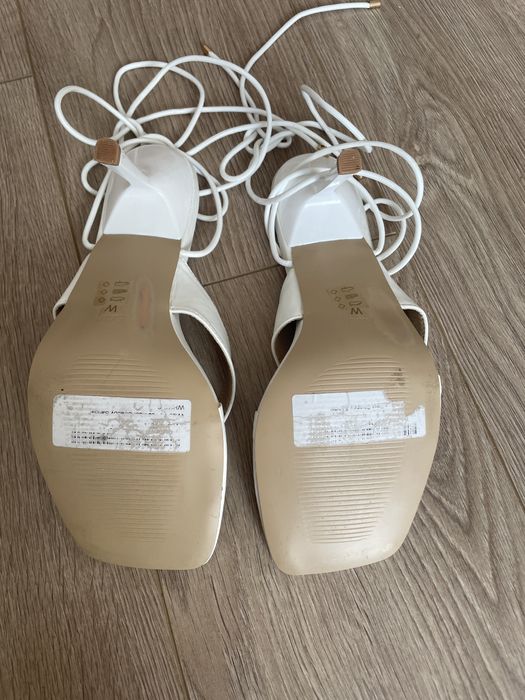 Босоніжки 39 розмір boohoo