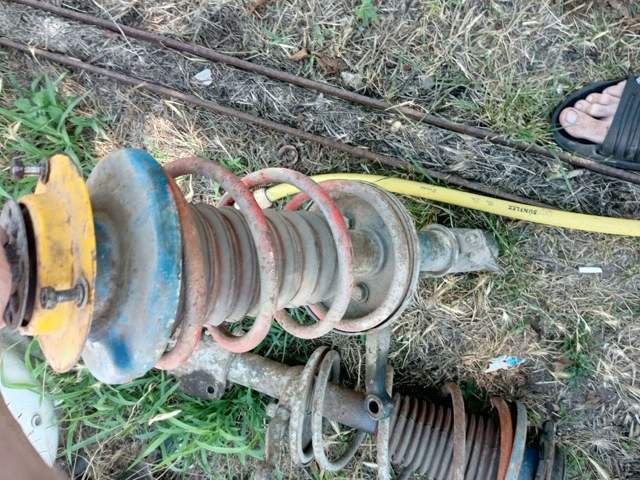 Стойки москвич 2141