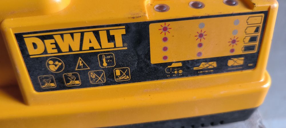 Baterie + ładowarka DeWalt 36v