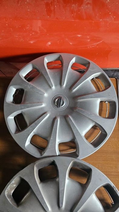 Tampões nissan jante 15