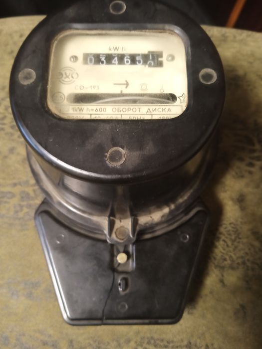 Продам электросчетчик