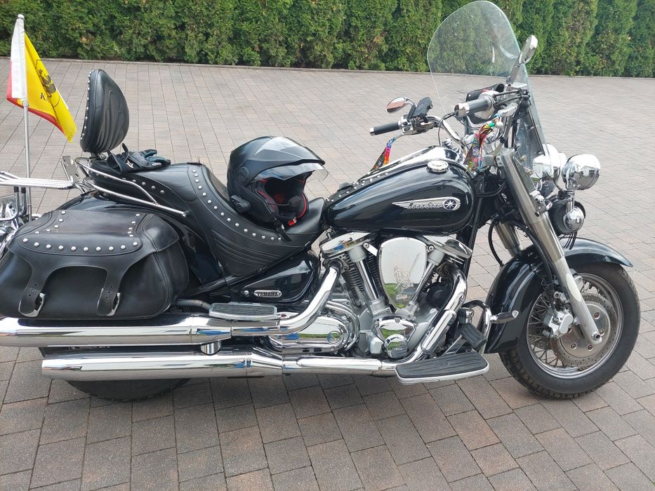 Motor YAMAHA Road Star plus 2 kaski