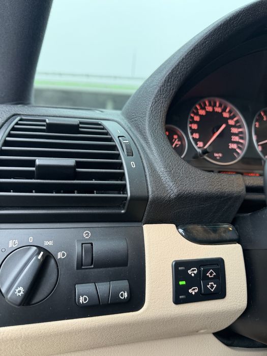 Продам bmw x5 e53 2006