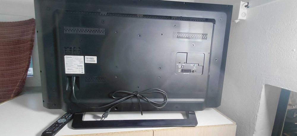 Tv led philips 43" DOLBY SISTEM