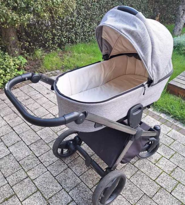 Wózek dziecięcy stan bdb zwrotny i lekki