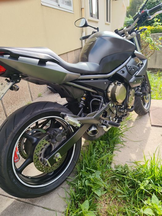 Yamaha XJ6N. ano 2009 mês 7