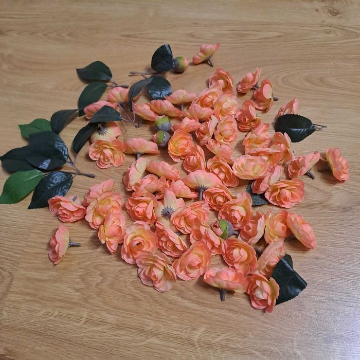 Róża / kamelia mini główka sztuczne kwiaty 63 sztuk