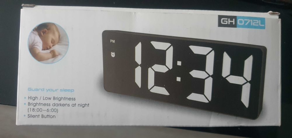 Budzik zegarek lustrzany