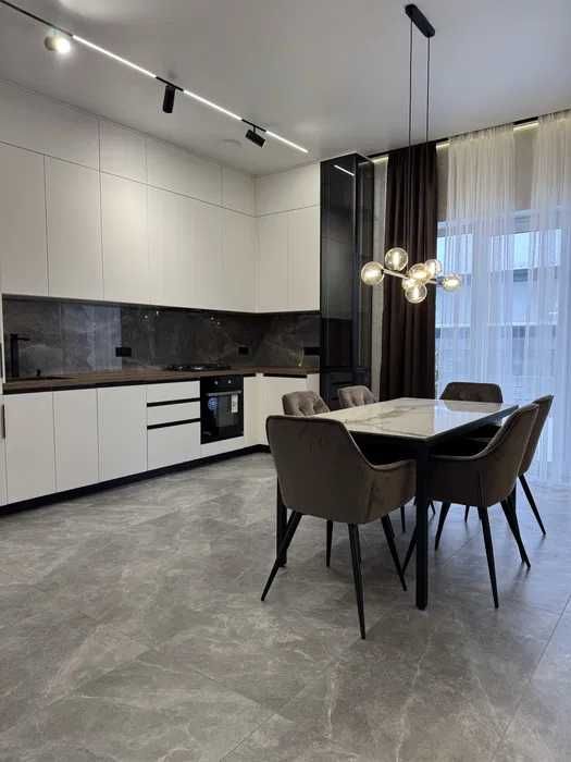 Продаж Одноповерхового Будинку з Новим ремонтом 106м2 на 4.5 сот. ГАЗ