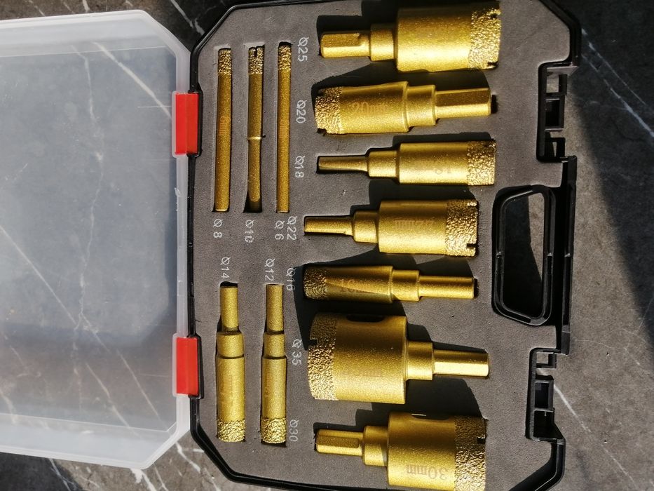 Ломатель для крупноформатной плитки Коронки.