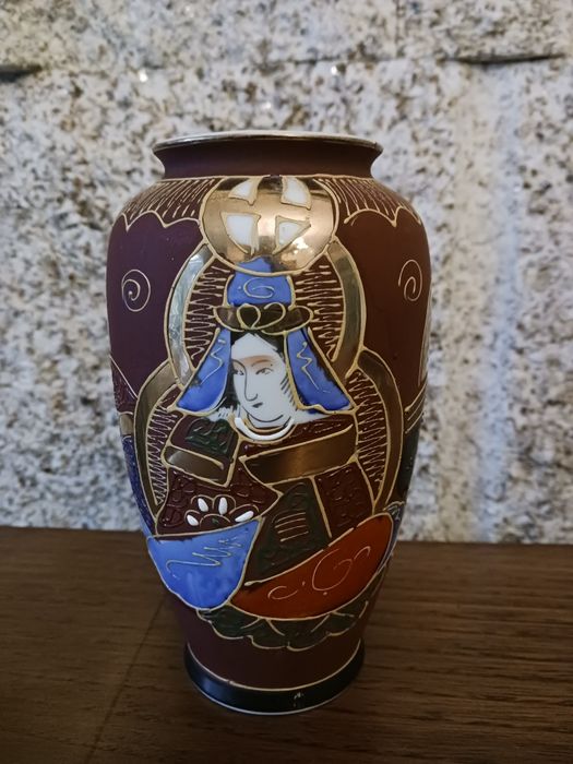 Jarra antiga em porcelana Satsuma