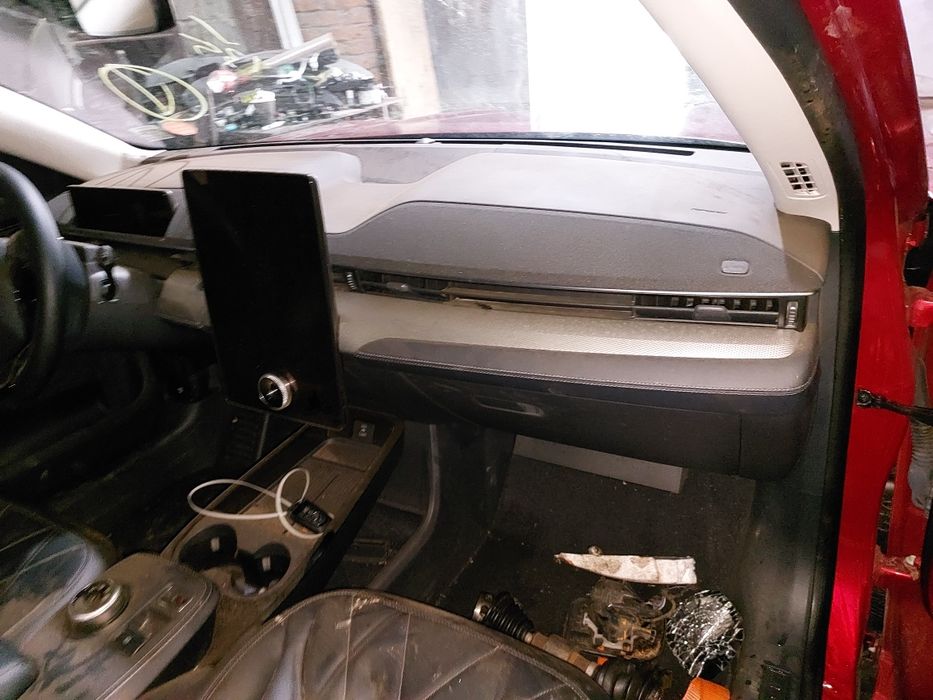 Подушка руля, торпеда  Ford Mustang mach-e