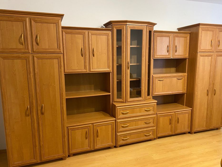 Meble pokojowe w bardzo dobrym stanie. Okazja tanio