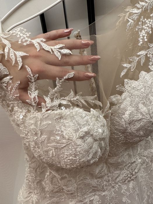 Suknia ślubna kolor ivory
