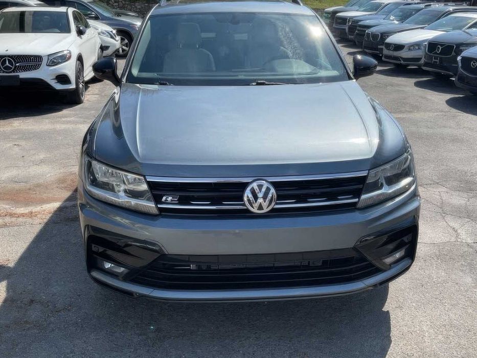 Volkswagen Tiguan      2019