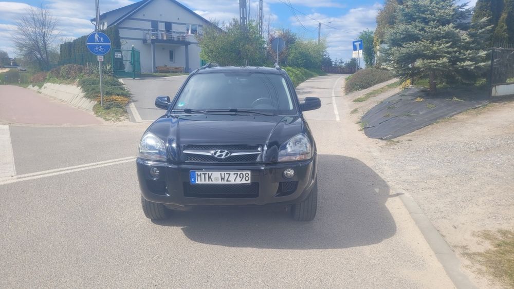 Hyundai tucson  z Niemiec  2.0 benzyna  super stan!!