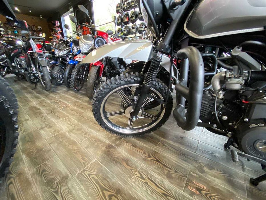 Мотоцикл SPARK SP125C-4C