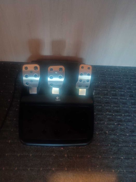 Kierownica Logitech G27