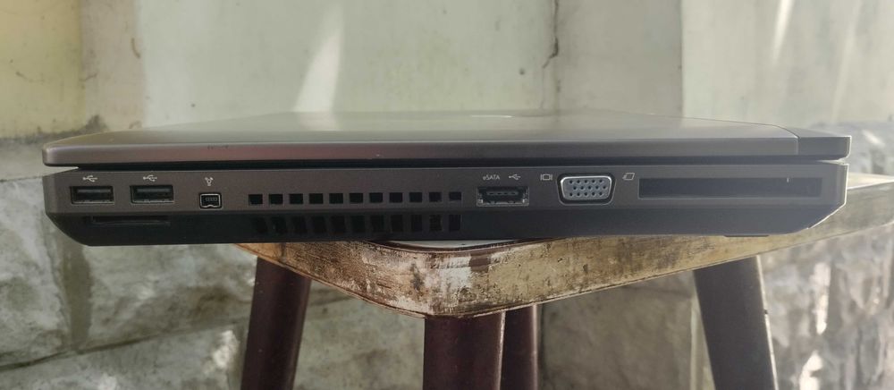HP 6570B (Core i5)